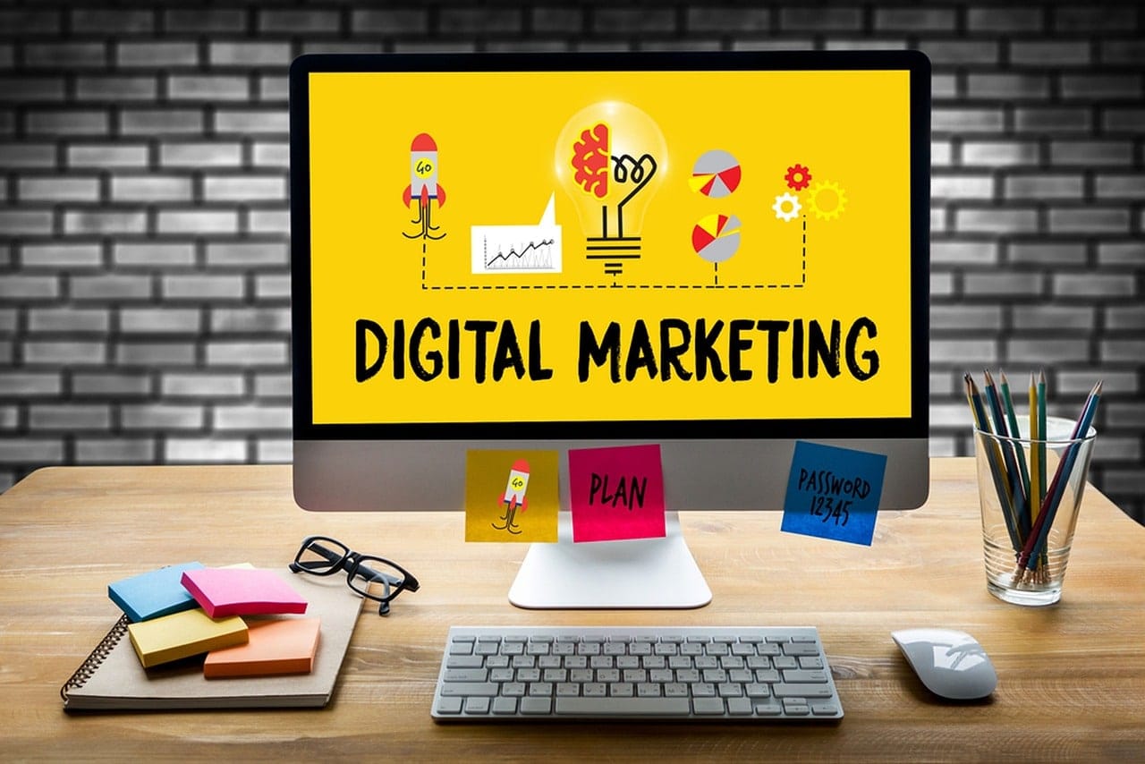 Marketing Digital Salário: O Que Esperar e Como Crescer na Carreira